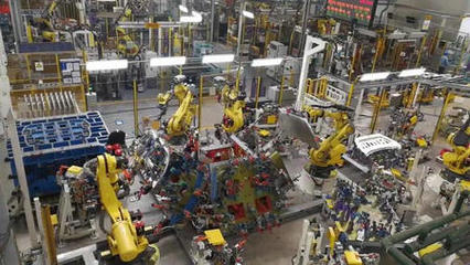 華東理工大學(xué)EMBA2016春季班學(xué)員深入通用汽車(上海) 探索計(jì)算機(jī)軟件開發(fā)前沿