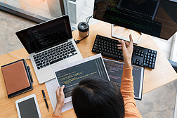 計算機軟件開發(fā) 從概念到實現(xiàn)